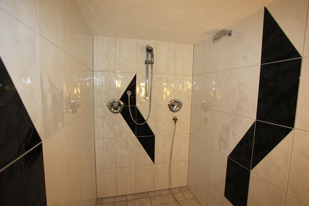 Haus Resi Apartment Fontanella Bagian luar foto